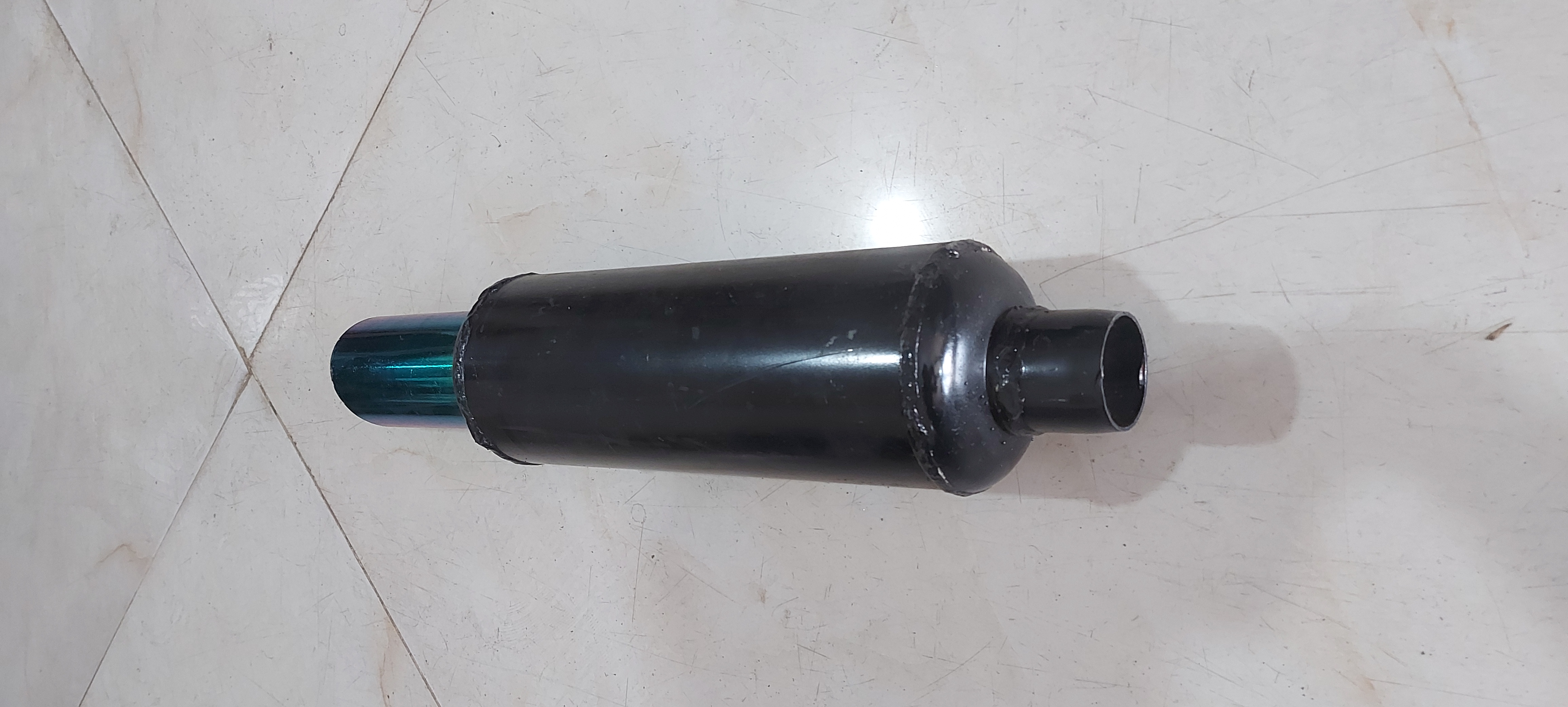 منبع ۷۴۰ سر۷رنگ رنگ